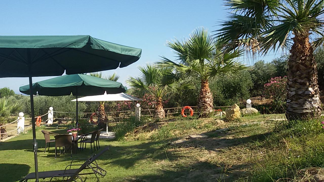 Ionion Star Hotel Tholon Екстер'єр фото